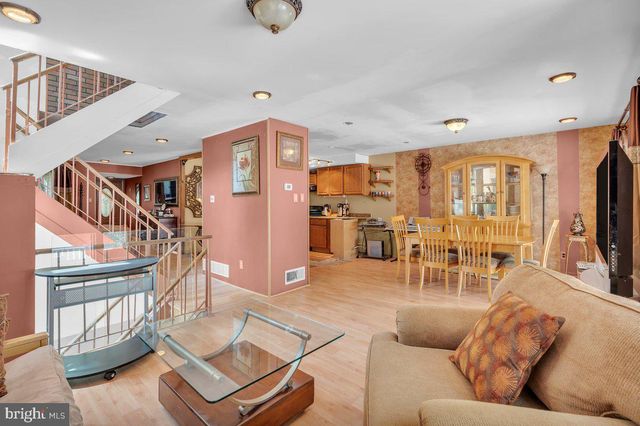 6569 SENATOR LN, Bensalem, PA 19020
