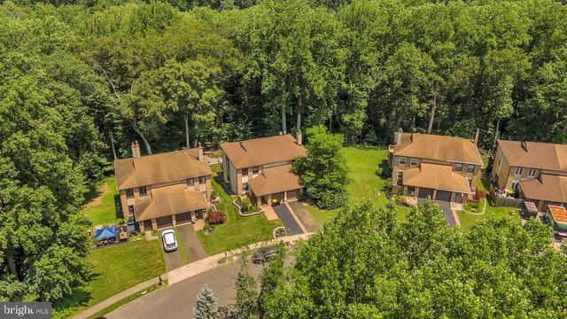 6569 SENATOR LN, Bensalem, PA 19020
