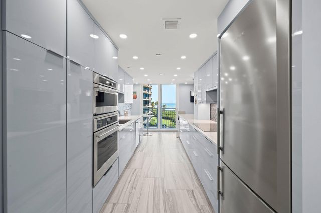 500 Ocean Drive E4c, North Palm Beach, FL 33408