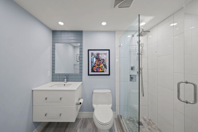 500 Ocean Drive E4c, North Palm Beach, FL 33408