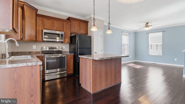 6839 WARFIELD ST, Glen Burnie, MD 21060