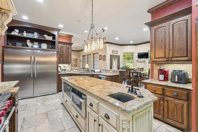 10221 S Triple X Road, Choctaw, OK 73020