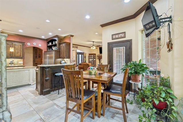 10221 S Triple X Road, Choctaw, OK 73020