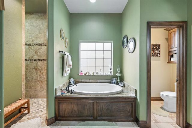 10221 S Triple X Road, Choctaw, OK 73020
