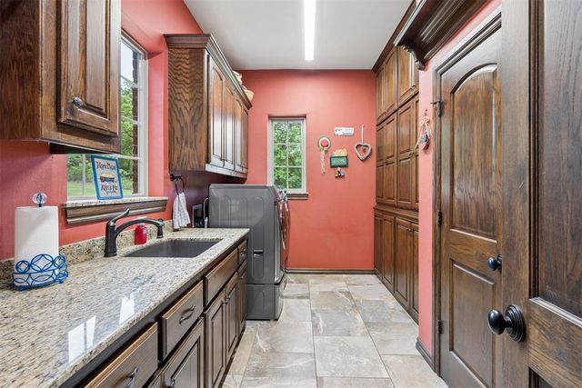 10221 S Triple X Road, Choctaw, OK 73020