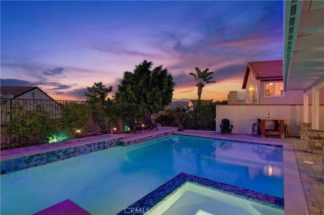 731 S Ridgeview, Anaheim Hills, CA 92807