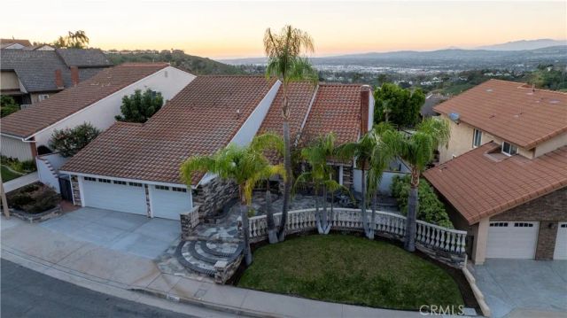731 S Ridgeview, Anaheim Hills, CA 92807