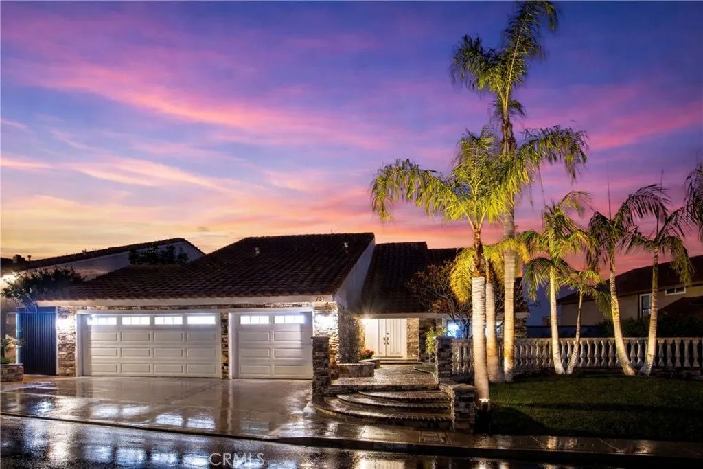 731 S Ridgeview, Anaheim Hills, CA 92807