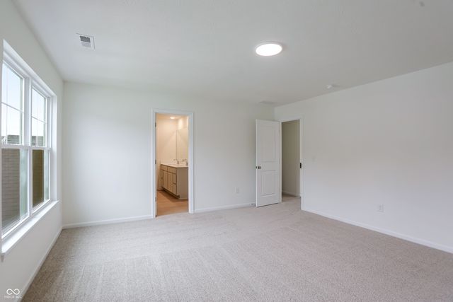 8641 Meadowlands Court, Plainfield, IN 46168
