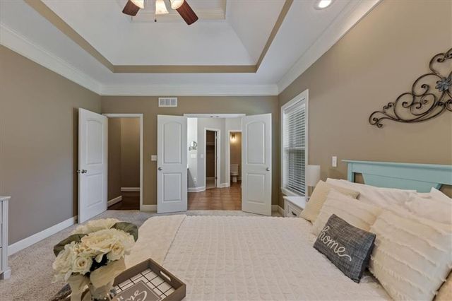 21301 Noble Street, Spring Hill, KS 66083