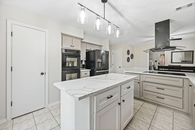 7602 Pine Green Lane, Humble, TX 77346