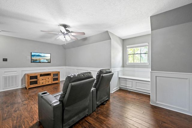 7602 Pine Green Lane, Humble, TX 77346