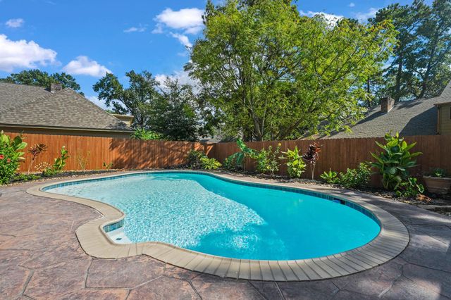 7602 Pine Green Lane, Humble, TX 77346