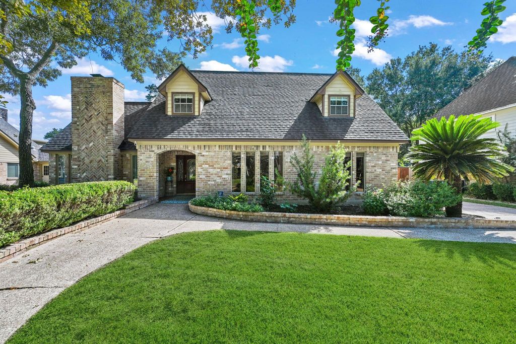 7602 Pine Green Lane, Humble, TX 77346