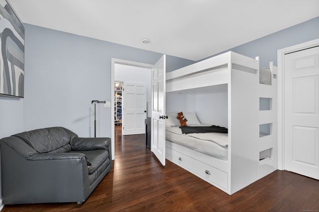 28 Riverside Lane, Madison, CT 06443