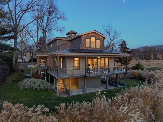 28 Riverside Lane, Madison, CT 06443