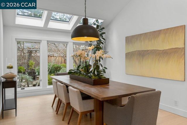 22 22 Calle Del Casarillo, Diablo, CA 94528