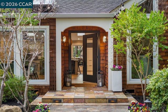 22 22 Calle Del Casarillo, Diablo, CA 94528