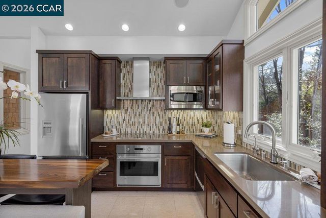 22 22 Calle Del Casarillo, Diablo, CA 94528