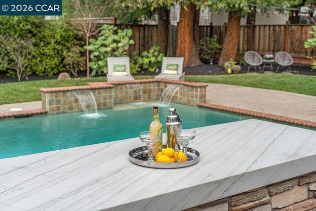 22 22 Calle Del Casarillo, Diablo, CA 94528