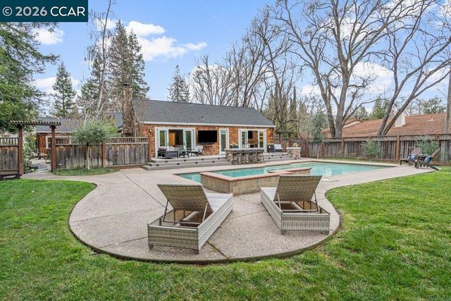 22 22 Calle Del Casarillo, Diablo, CA 94528