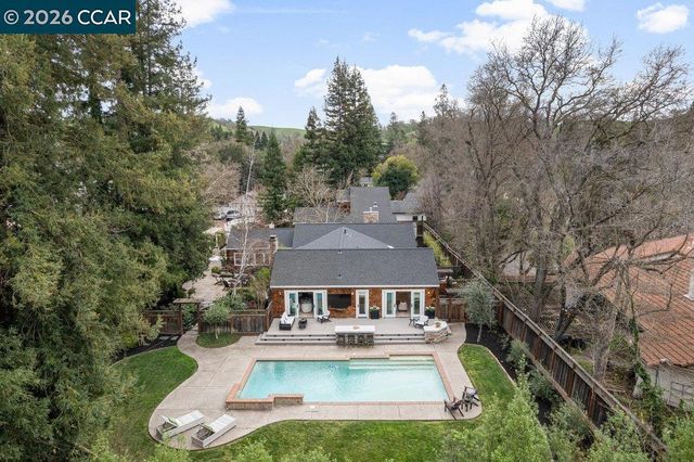 22 22 Calle Del Casarillo, Diablo, CA 94528