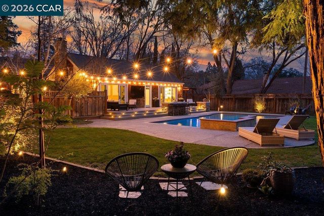 22 22 Calle Del Casarillo, Diablo, CA 94528