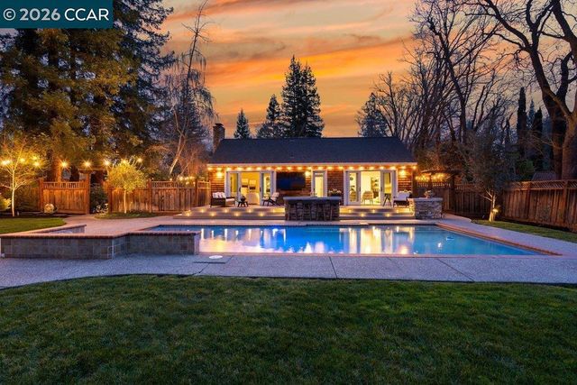 22 22 Calle Del Casarillo, Diablo, CA 94528