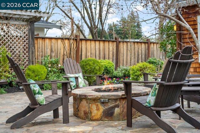 22 22 Calle Del Casarillo, Diablo, CA 94528