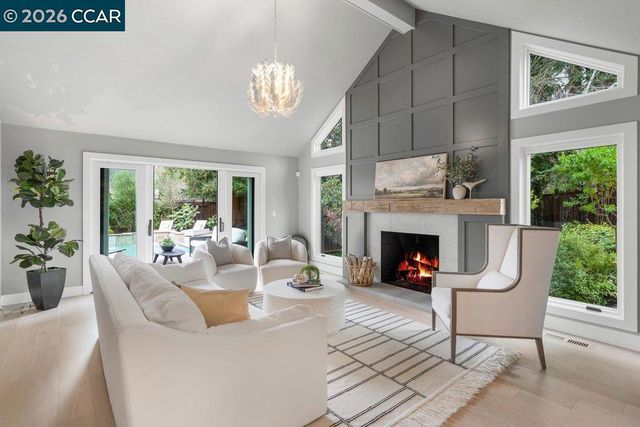 22 22 Calle Del Casarillo, Diablo, CA 94528