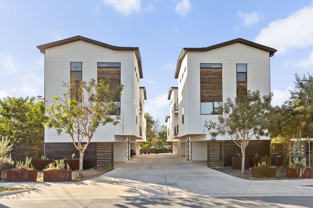 1128 Chicon ST 200, Austin, TX 78702