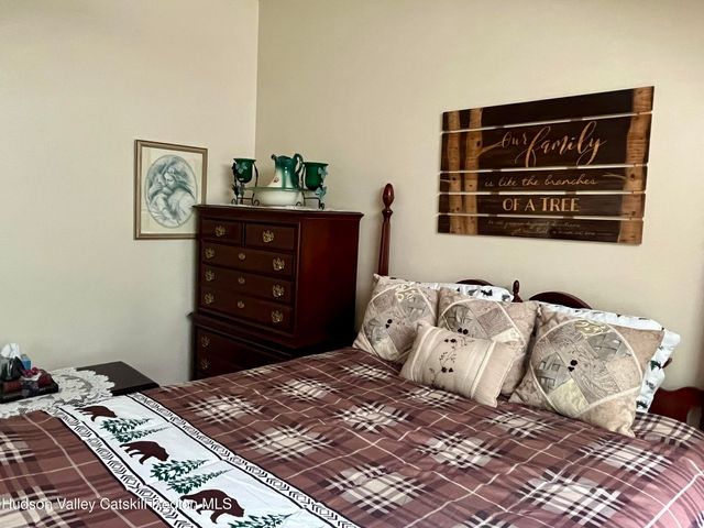 82 Liftside Drive A13, Hunter, NY 12442