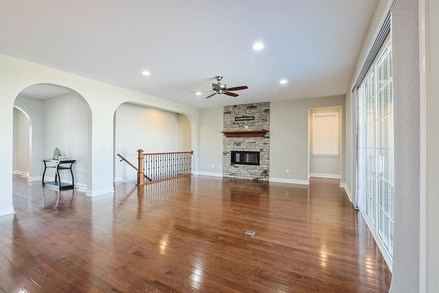 1104 Mccarron Lane, Union, KY 41091