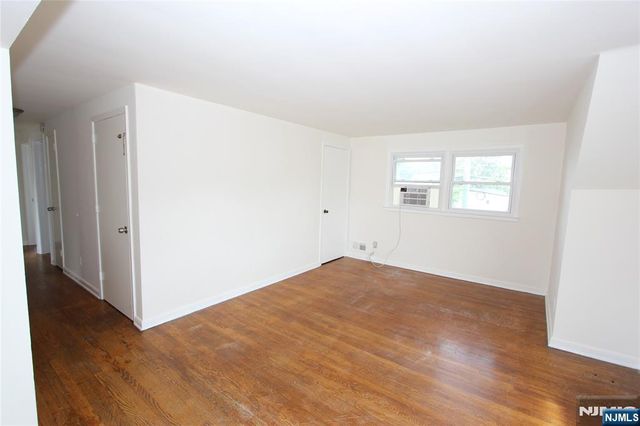 85 Kennedy Street 2, Hackensack, NJ 07601