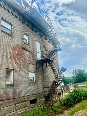 5708 Stanton AVENUE, Highland Park, PA 15206