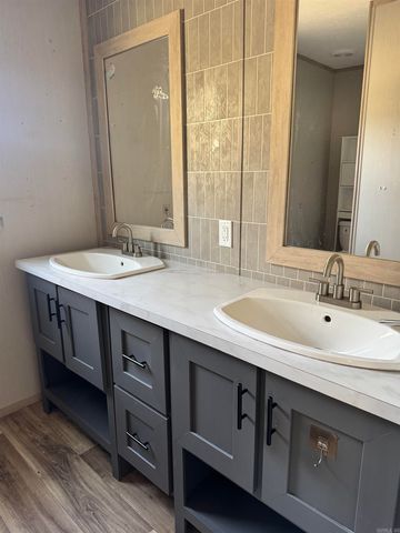 9528 Park, Fountain Lake, AR 71901