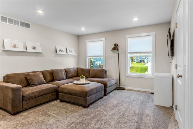 6701 Arlene Drive, Hudsonville, MI 49426