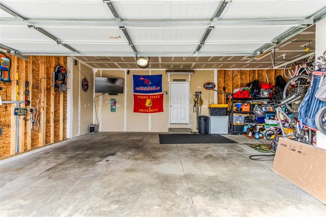 6701 Arlene Drive, Hudsonville, MI 49426