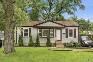 110 Saint Madeleine Lane, Florissant, MO 63031