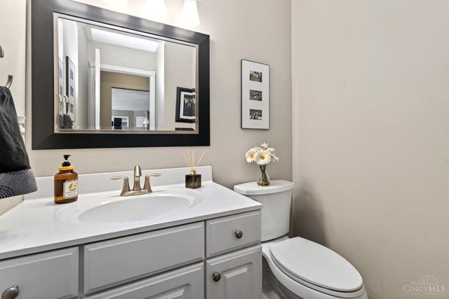 6235 Holly Hill Lane, West Chester, OH 45069