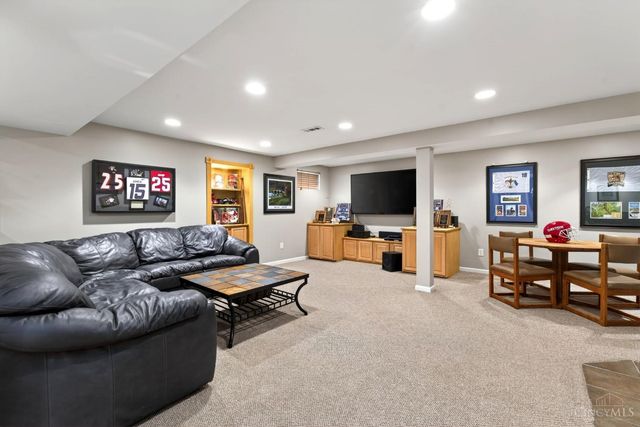 6235 Holly Hill Lane, West Chester, OH 45069