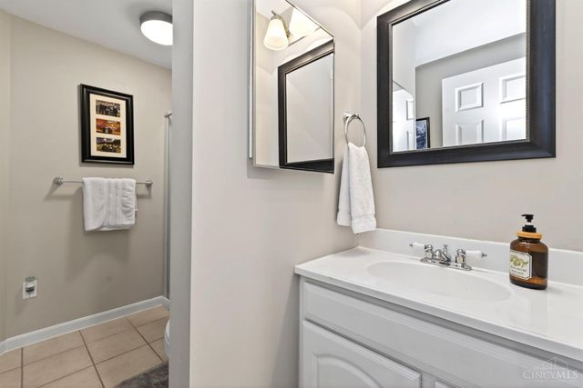 6235 Holly Hill Lane, West Chester, OH 45069