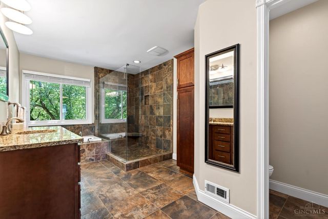 6235 Holly Hill Lane, West Chester, OH 45069
