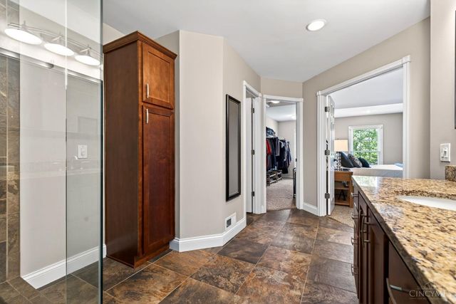 6235 Holly Hill Lane, West Chester, OH 45069