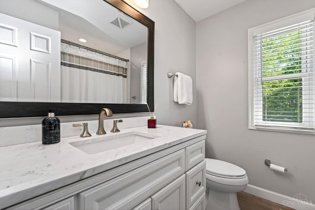 6235 Holly Hill Lane, West Chester, OH 45069