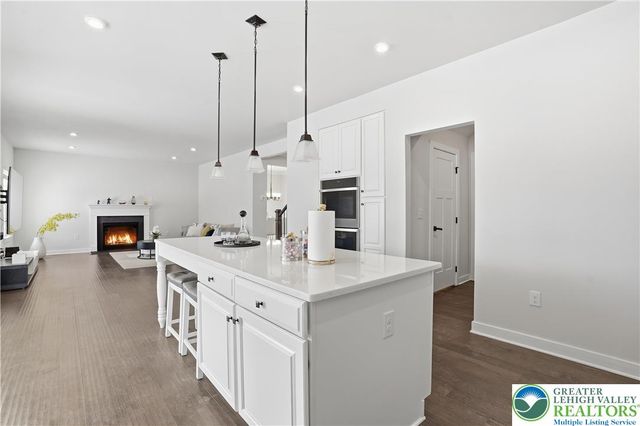 2120 Emanuel Court, Bethlehem Twp, PA 18045