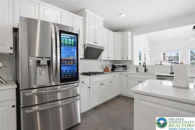 2120 Emanuel Court, Bethlehem Twp, PA 18045