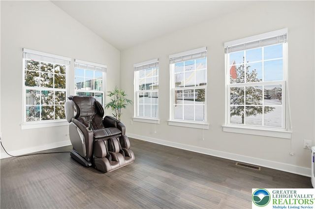 2120 Emanuel Court, Bethlehem Twp, PA 18045