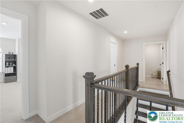 2120 Emanuel Court, Bethlehem Twp, PA 18045