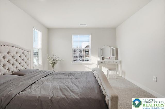 2120 Emanuel Court, Bethlehem Twp, PA 18045